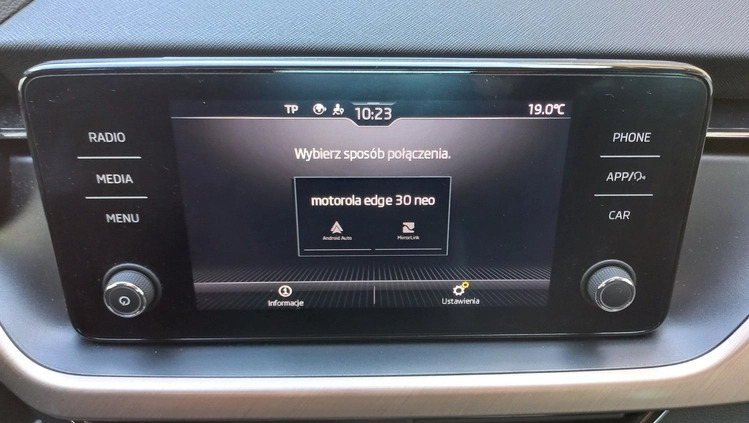 Skoda Kamiq cena 103900 przebieg: 51753, rok produkcji 2021 z Poniatowa małe 562